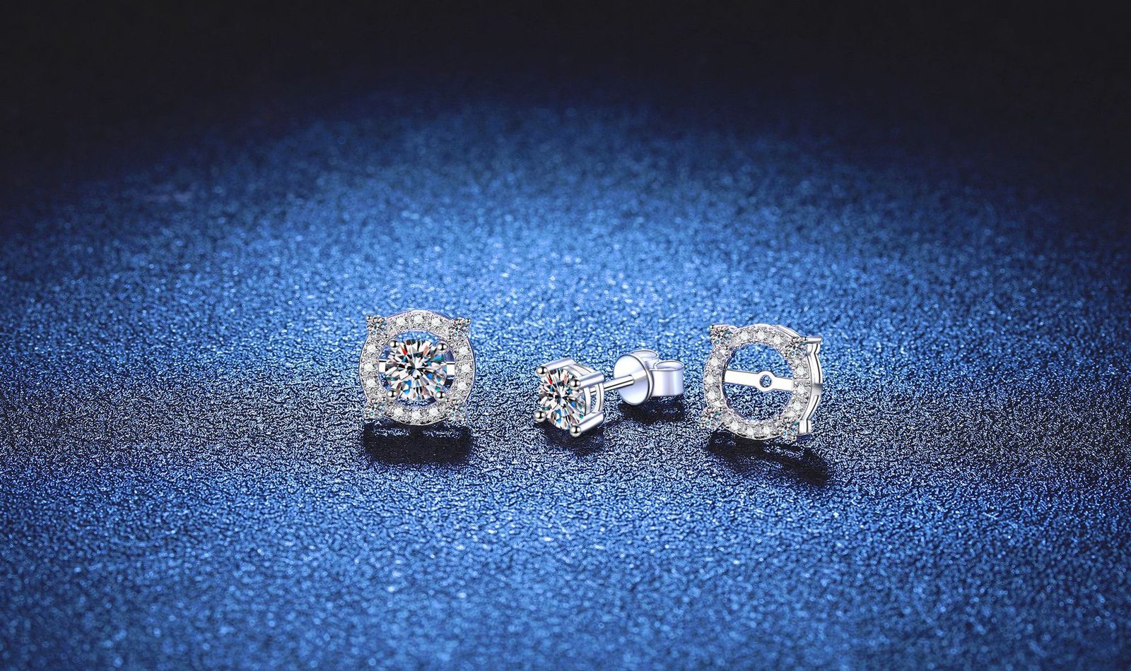 Crown Four-Prong Moissanite Stud Earrings - 1ct 5mm, 925 Sterling Silver Platinum-Plated