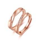 Mobius S925 silver adjustable couple rings with infinity twist design on white background