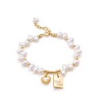 Lucky Heart baroque pearl bracelet with gold charm
