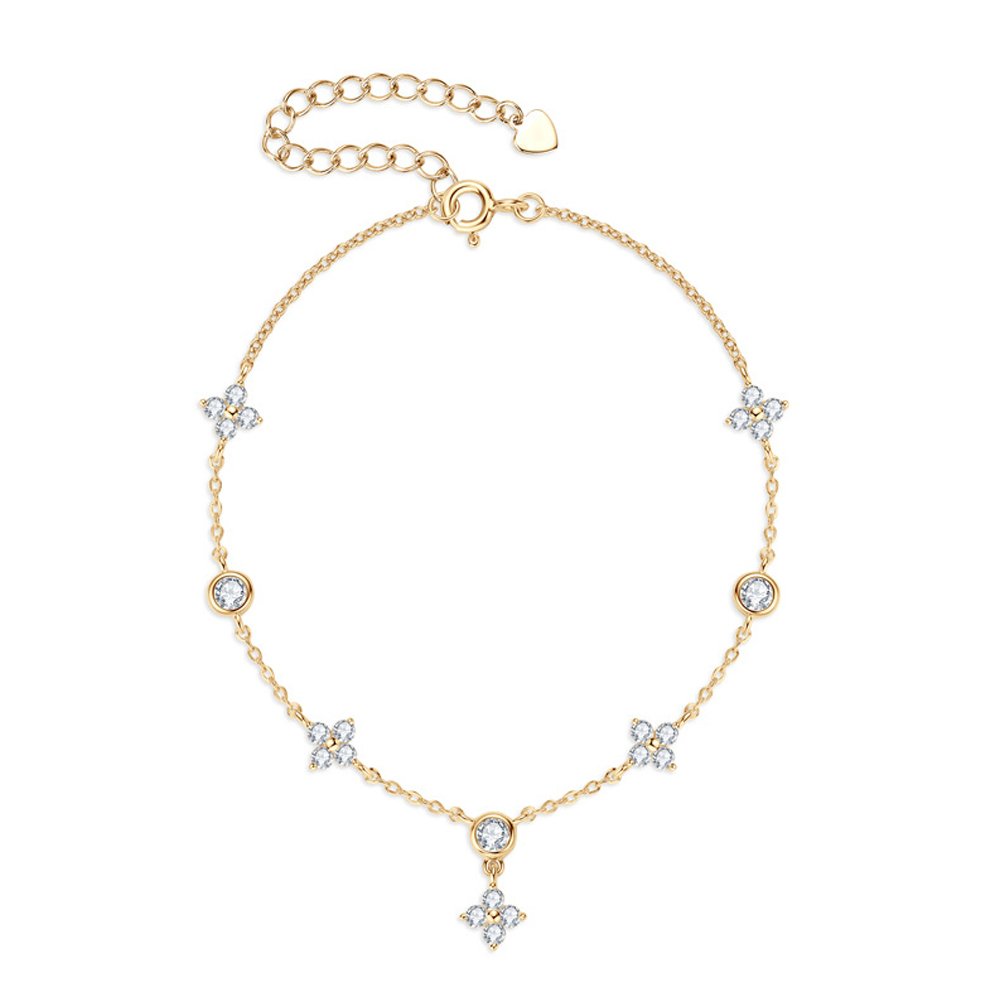 18K gold plated lucky clover bracelet with sparkling moissanite by SYMARA
