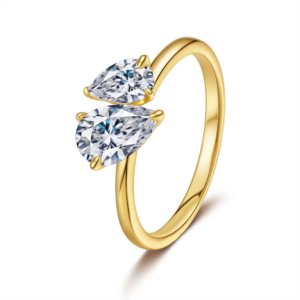 Gold toi et moi moissanite ring with two pear-cut stones, crafted in S925 silver