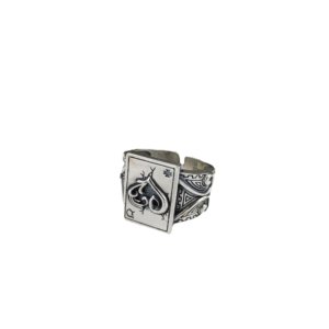 Men's vintage heart ring in S925 sterling silver with ace of hearts design.