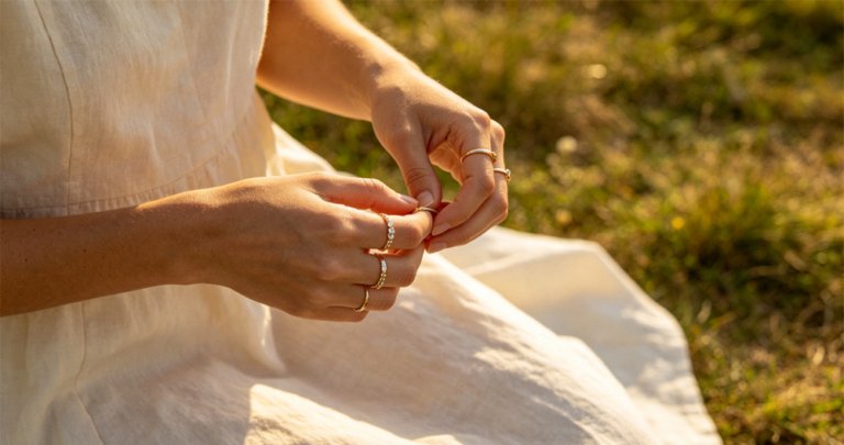 Rhodium Plating: Complete Hypoallergenic Jewelry Guide