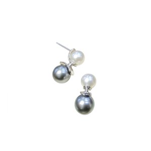 Black Freshwater Pearl Becca Earrings with 8-9mm pearls, gold-plated S925 two-tone studs on plain white background front view