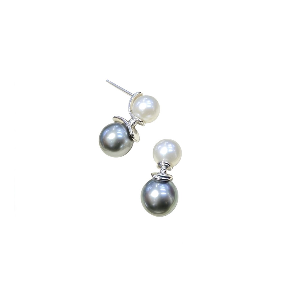 Black Freshwater Pearl Becca Earrings with 8-9mm pearls, gold-plated S925 two-tone studs on plain white background front view