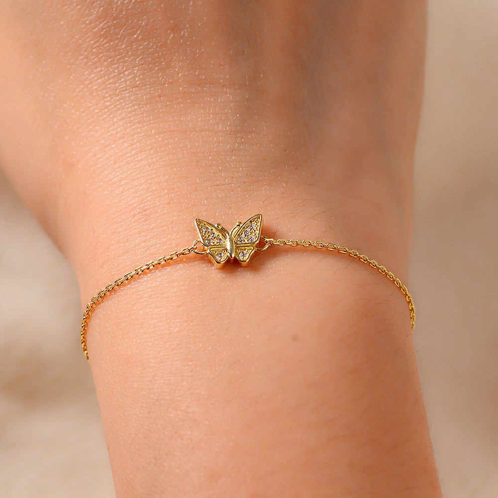 Women wearing 3D butterfly bracelet, trendy European style daily wrist jewelry