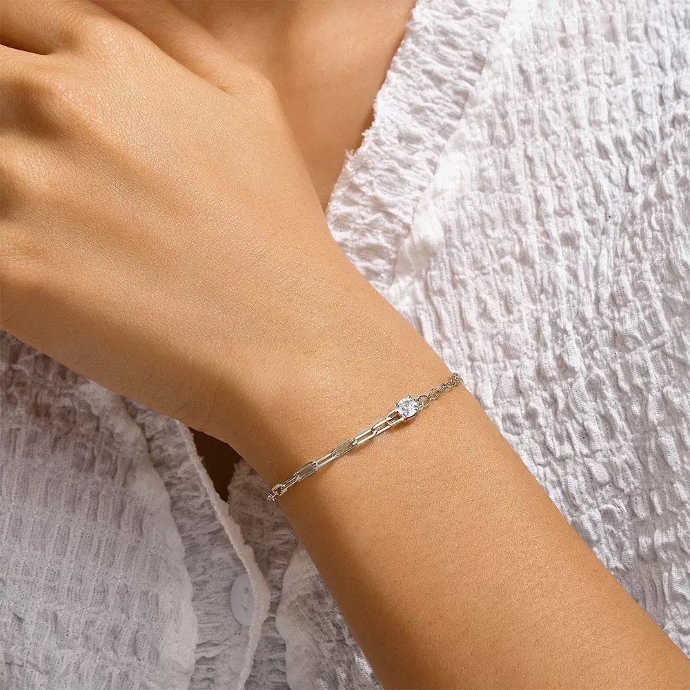 cute-friendship-bracelet-wear-look-image 3.SYMARA delicate plated S925 silver bestie bracelet for women