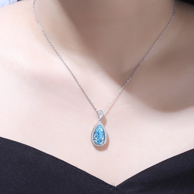 Luxury custom aquamarine teardrop collarbone necklace, elegant teardrop aquamarine pendant fine jewelry